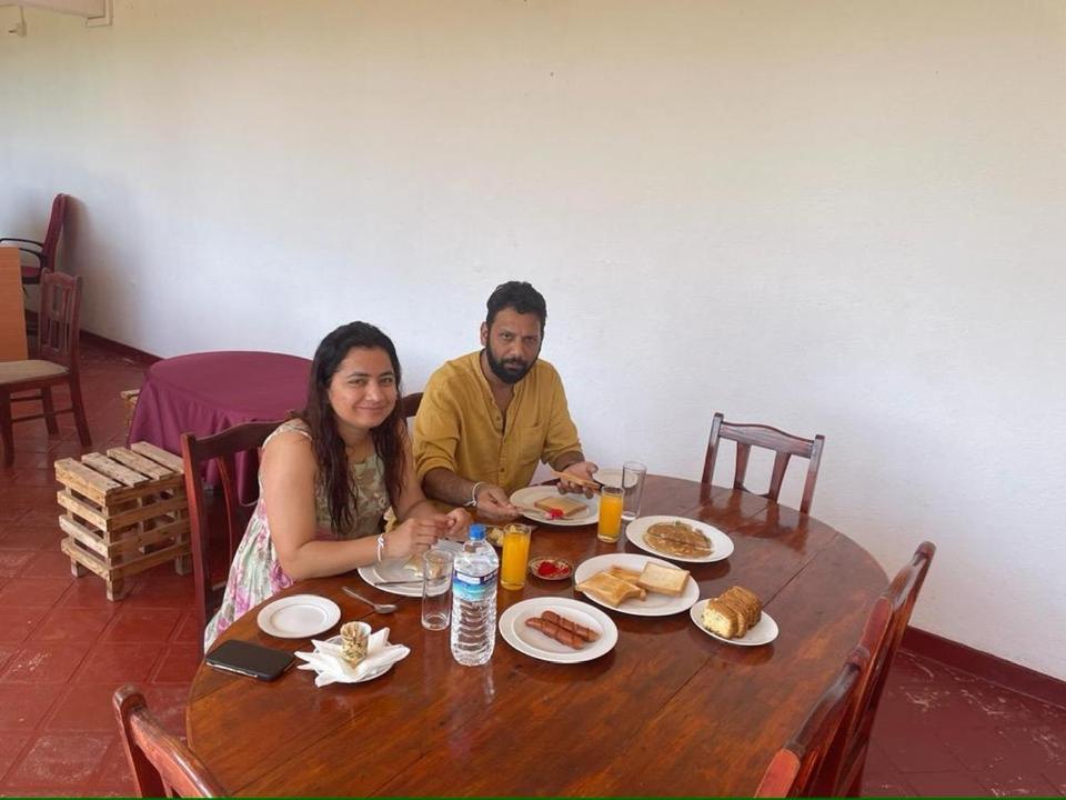 Kandy Gem Inn Blue Hotel Екстериор снимка