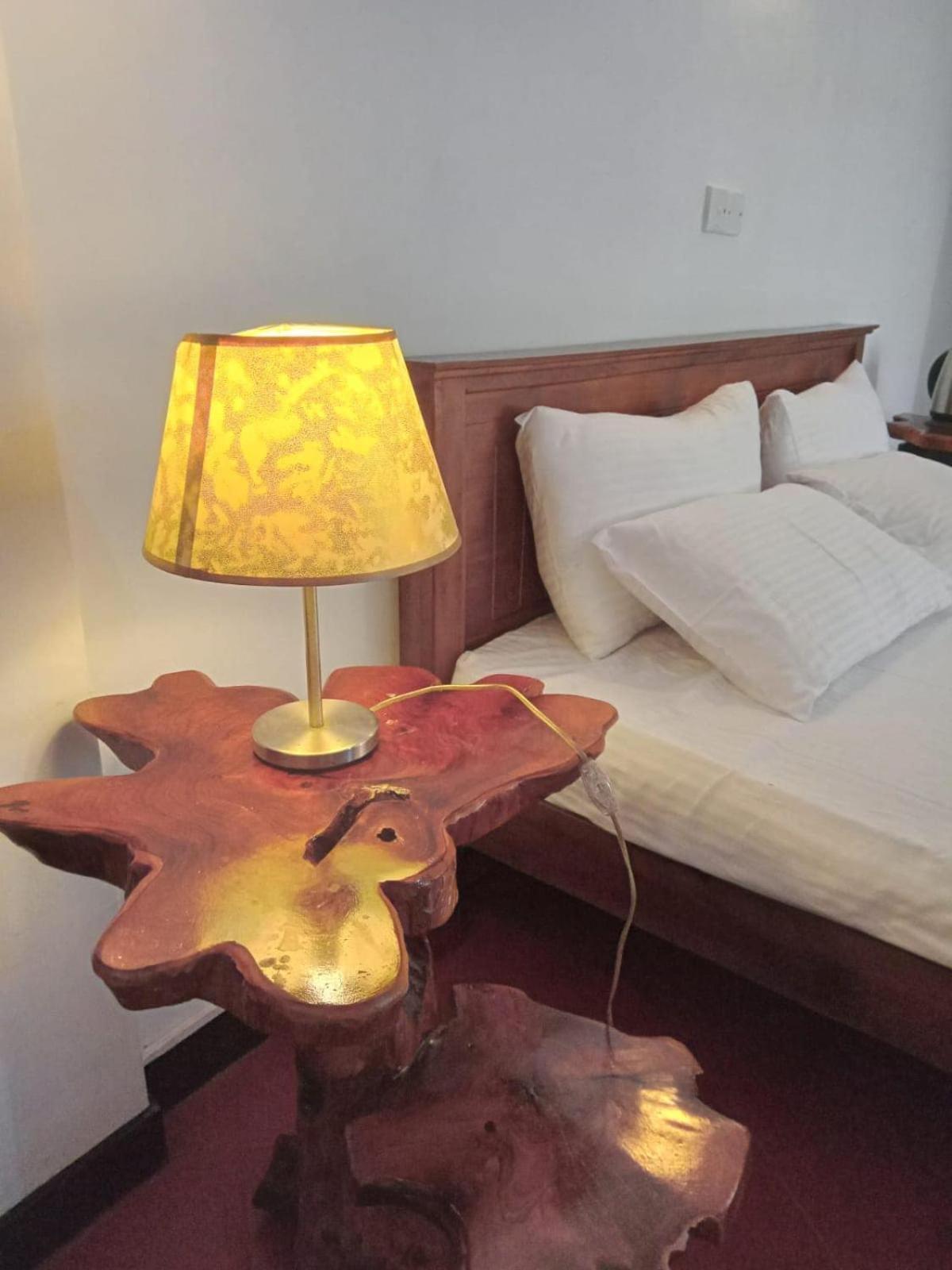 Kandy Gem Inn Blue Hotel Екстериор снимка