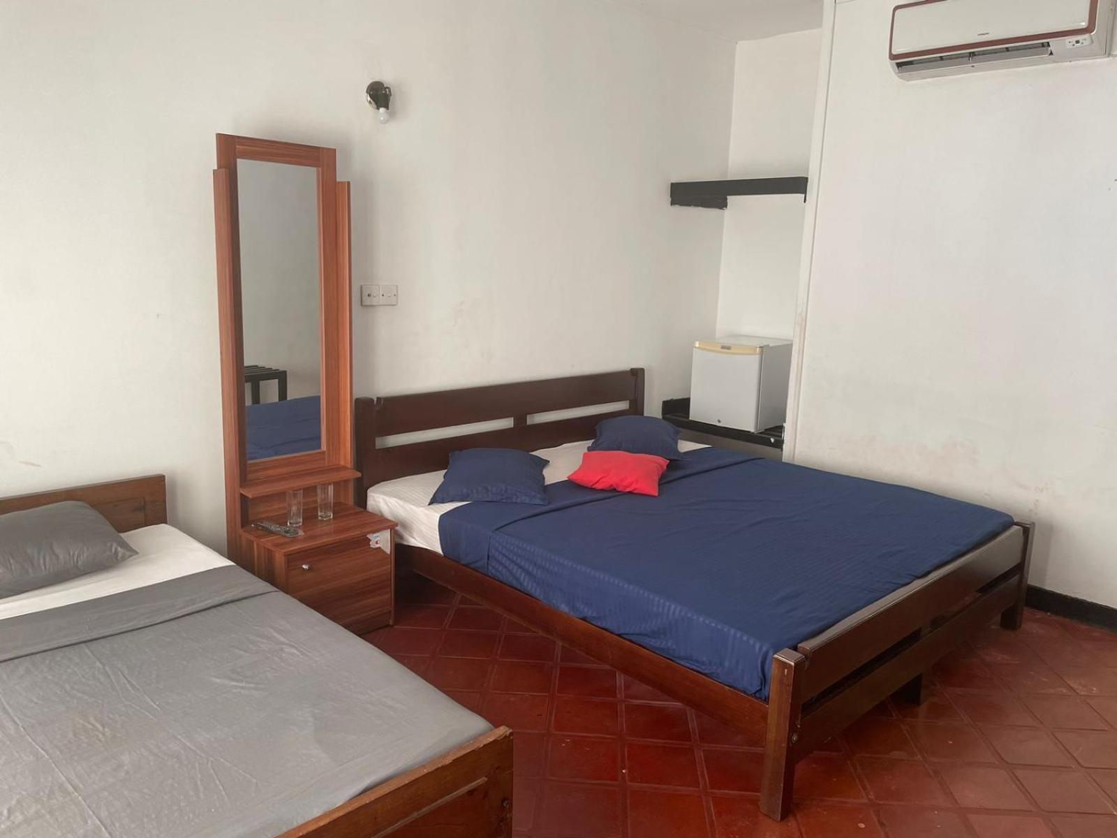 Kandy Gem Inn Blue Hotel Екстериор снимка